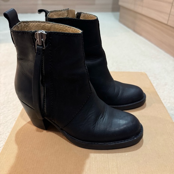 ACNE Studios - Pistol Boots in Black GUC 35 - Picture 1 of 6